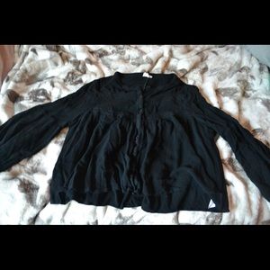 Slightly Cropped Buttoned Shirt